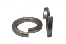 DIN 7980 A4 Federring
