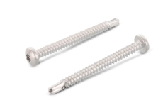 Selbstschneidend DIN 7504-M d4,2x19 A4 TX20