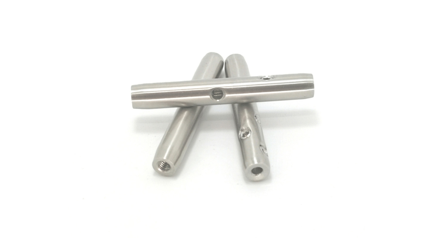 ART 8451 Spitze M6 A4 rechts
