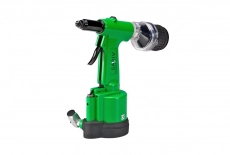 Hydropneumatic rivet gun SAR002