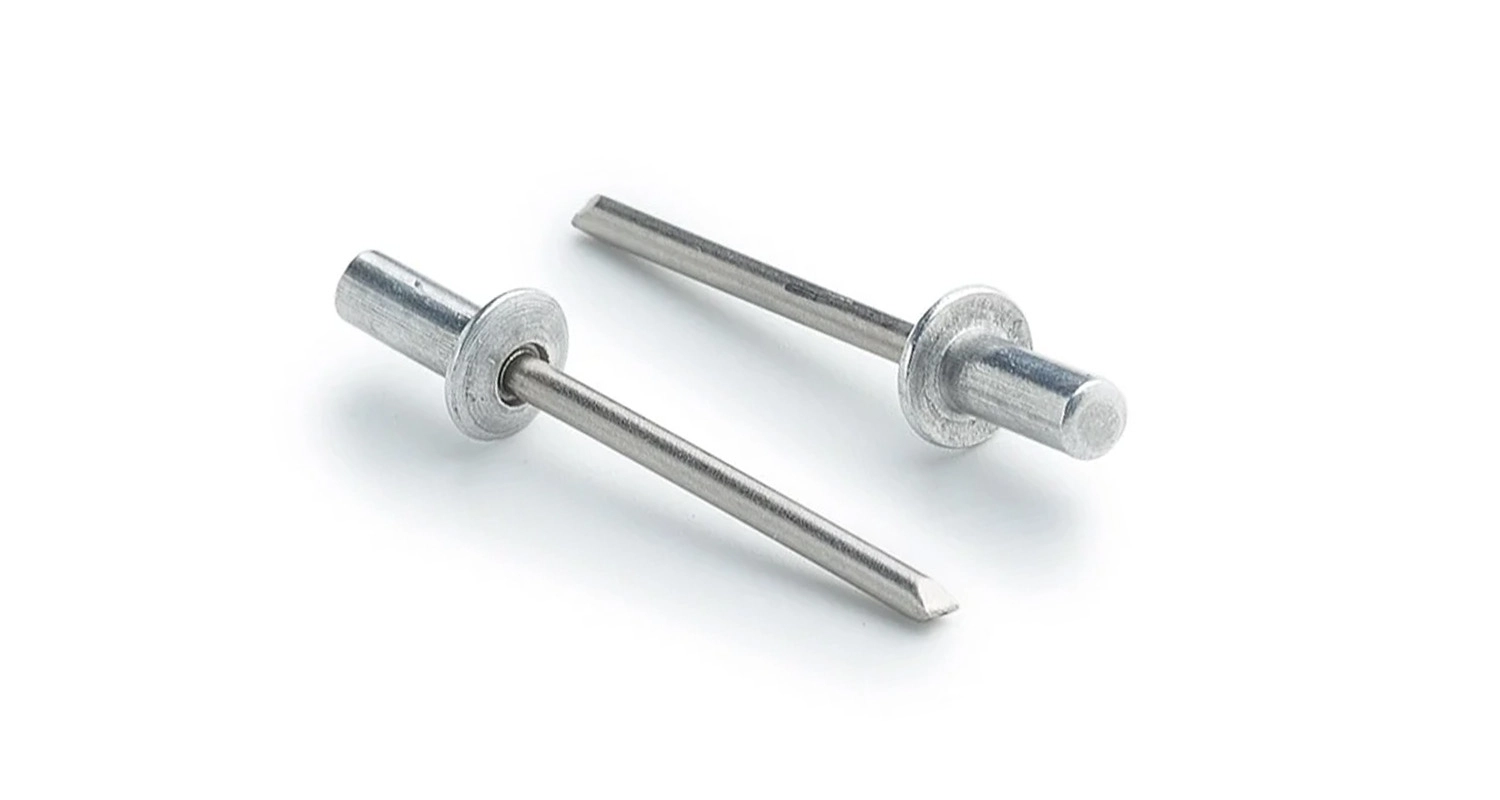DIN 7337 St/St exhaust Rivet sealed with flat flange
