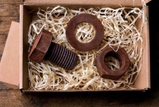 Chocolate set: bolt, nut, washer