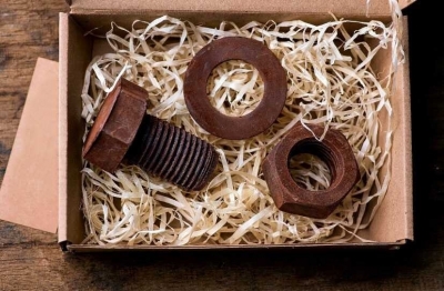 Chocolate set: bolt, nut, washer